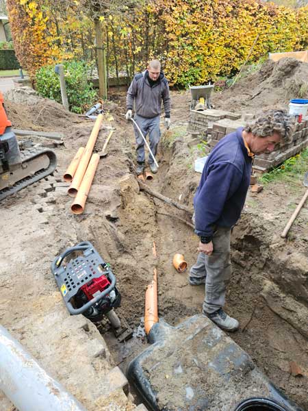 geulen graven voor riolering